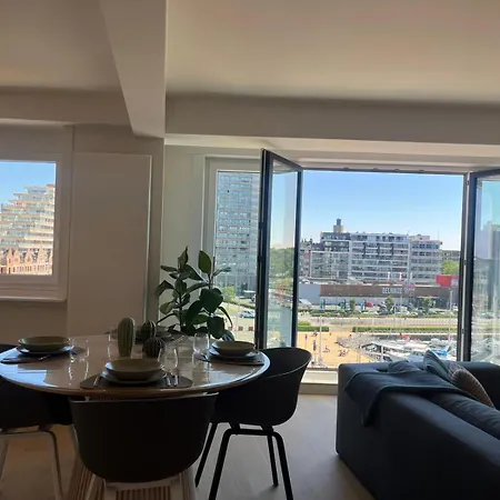 Apartamento Luxury Apartment With Marina View And Free Parking *