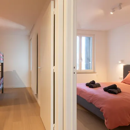 Apartamento Luxury Apartment With Marina View And Free Parking