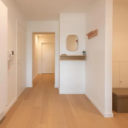 Appartement Luxury 2 Bedrooms Apartment With Harbor View And Free Parking *