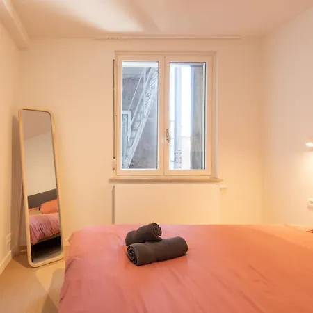Luxury 2 Bedrooms Apartment With Harbor View And Free Parking Appartement *