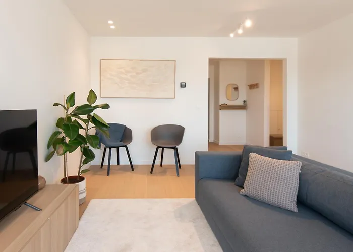 Luxury With Marina View And Free Parking